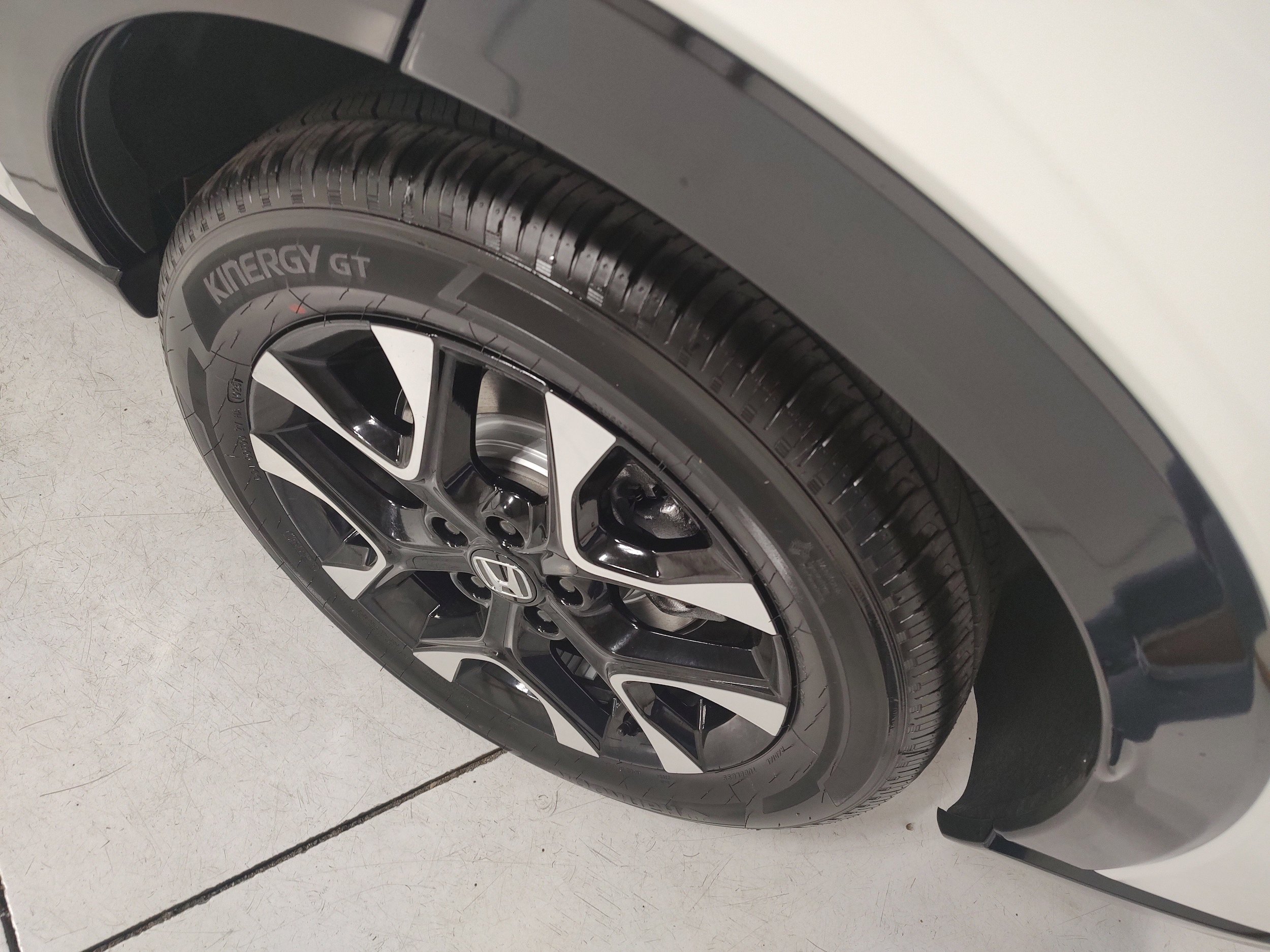 New 2027 Honda HR-V EX-L image 14