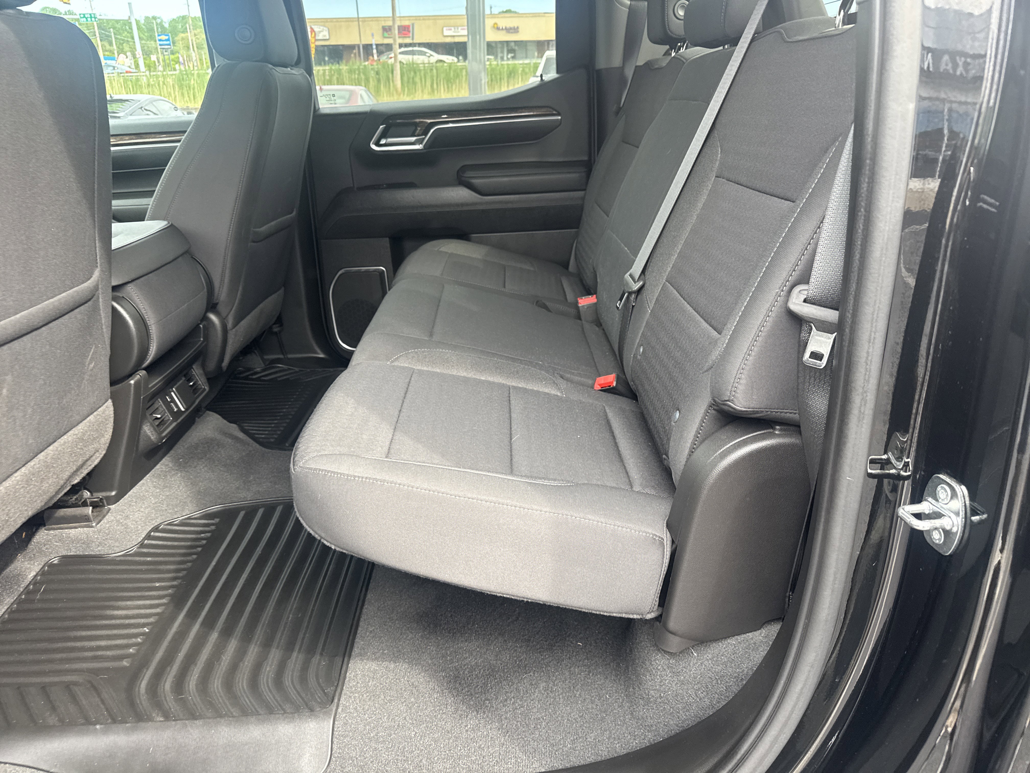 Used 2022 GMC Sierra 1500 SLE AWD/4WD image 13