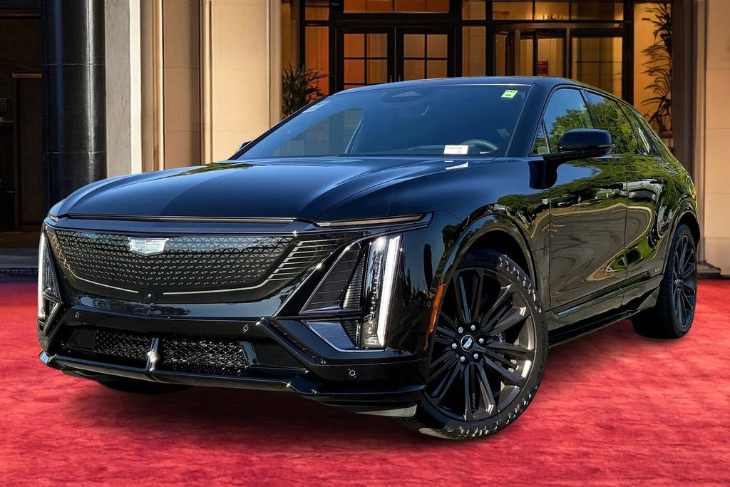New 2026 Cadillac Lyriq V AWD/4WD video 1