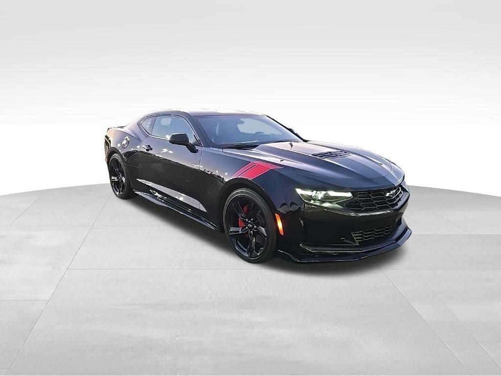 Certified 2021 Chevrolet Camaro LT image 14