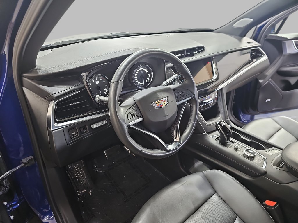 Used 2024 Cadillac XT6 Sport w/ Technology Package AWD/4WD image 22