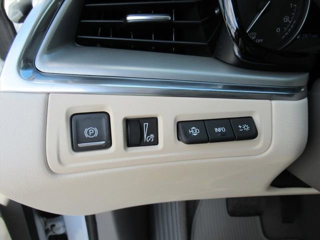 New 2026 Cadillac XT5 Premium Luxury w/ Driver Assist Package FWD image 23