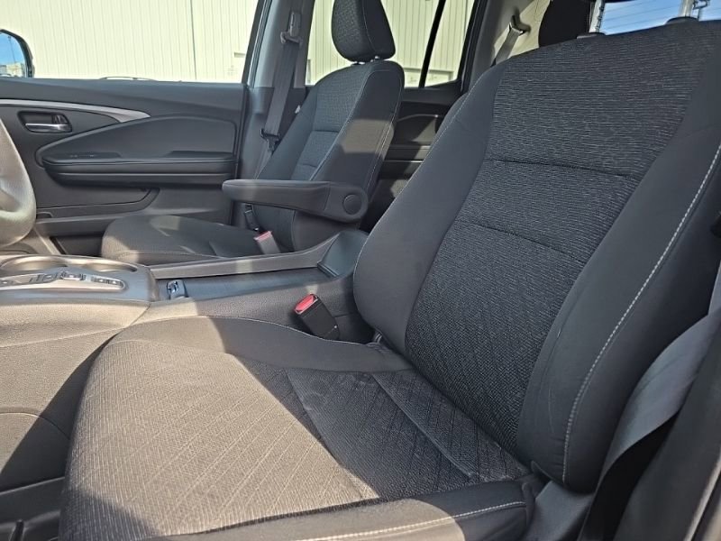 Used 2021 Honda Ridgeline Sport image 25