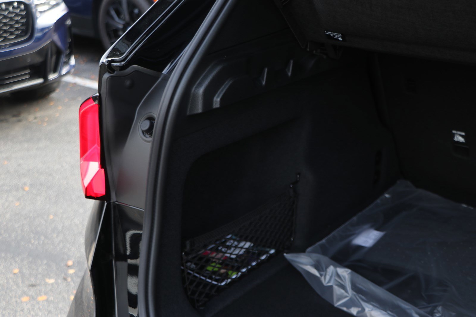 Certified 2025 BMW X1 xDrive28i w/ Technology Package image 39