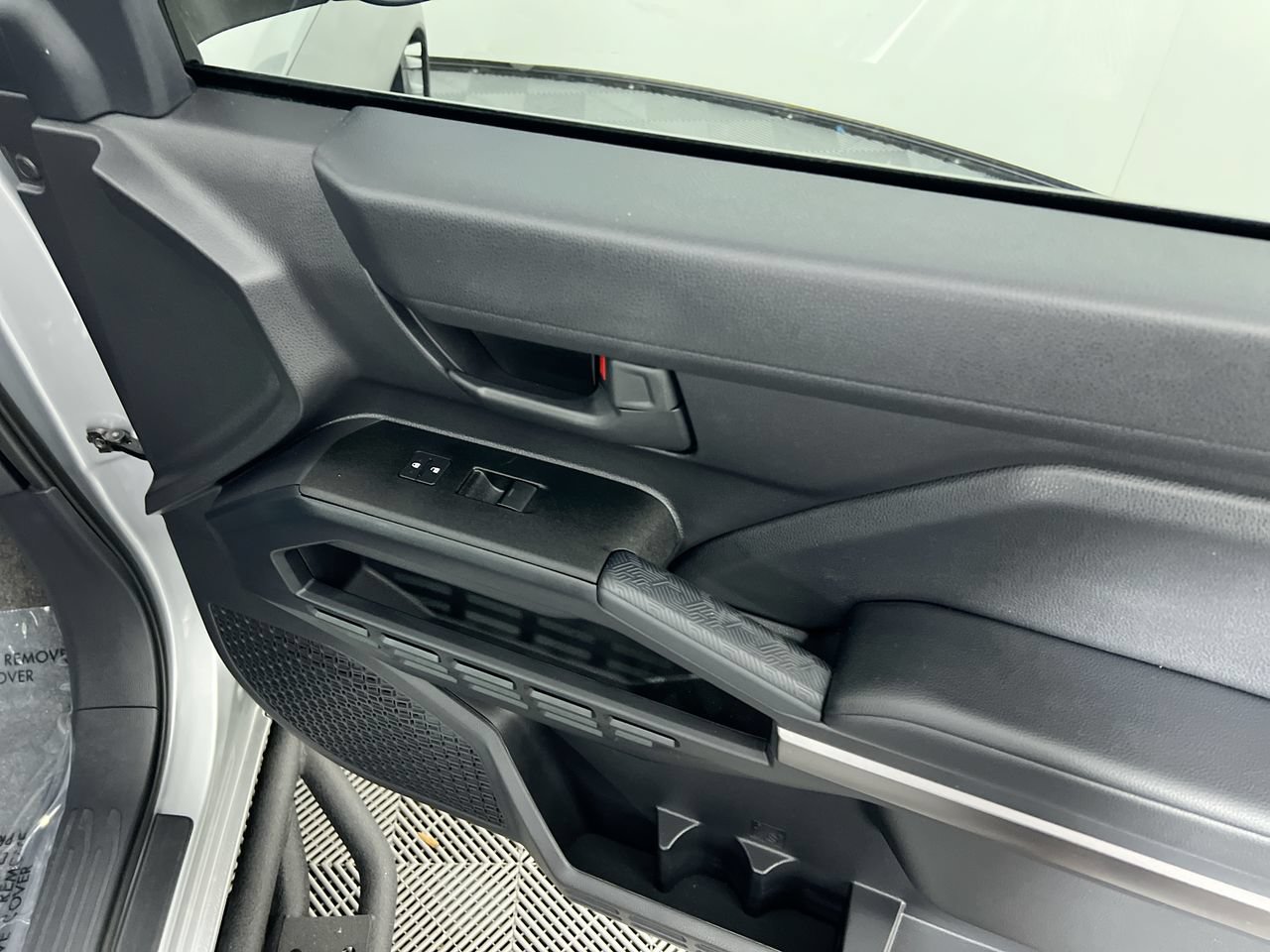 Used 2026 Toyota 4Runner SR5 RWD image 29