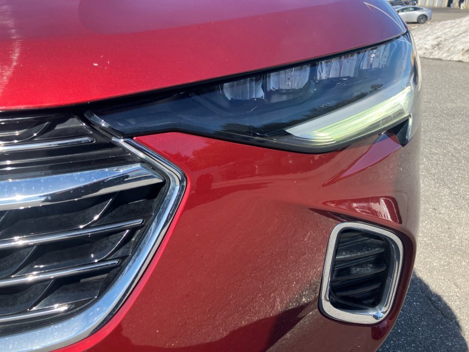 Used 2023 Buick Envision Essence image 30