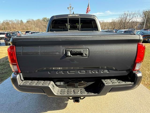 Used 2020 Toyota Tacoma SR image 21