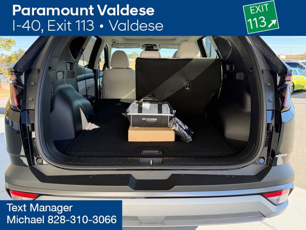 New 2026 Hyundai Tucson SEL image 3