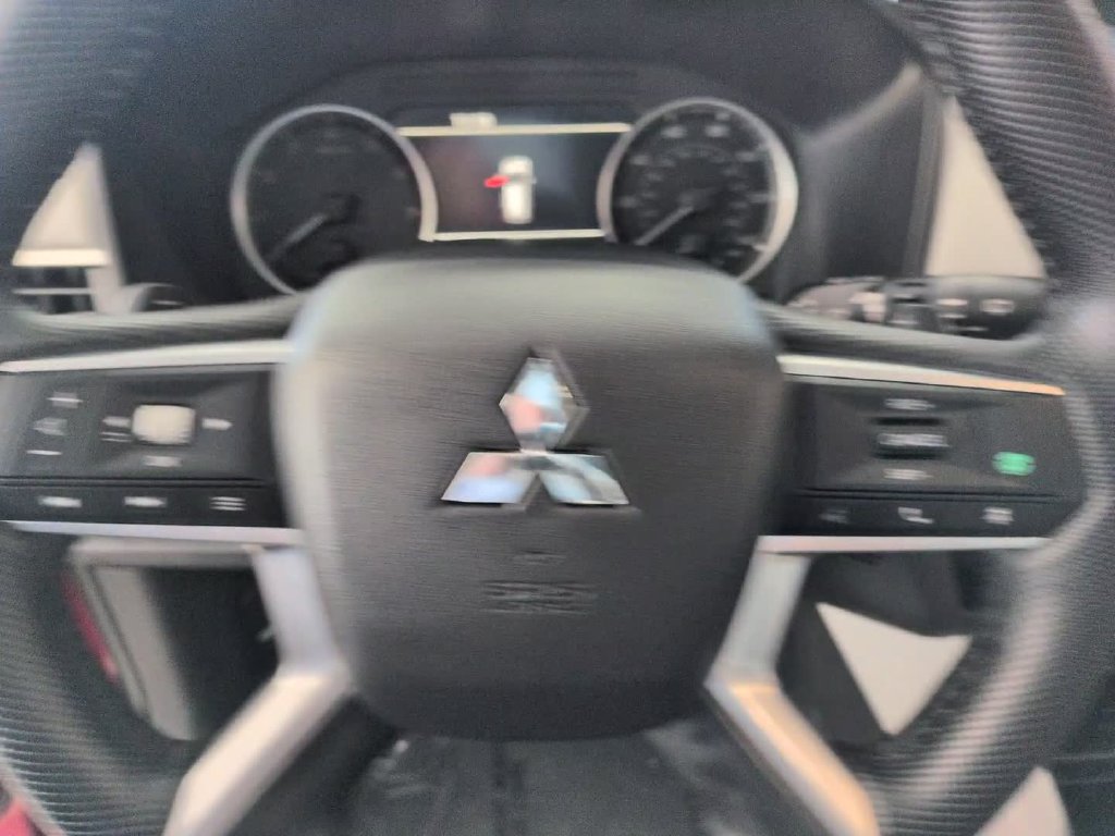 New 2026 Mitsubishi Outlander SE AWD/4WD image 23