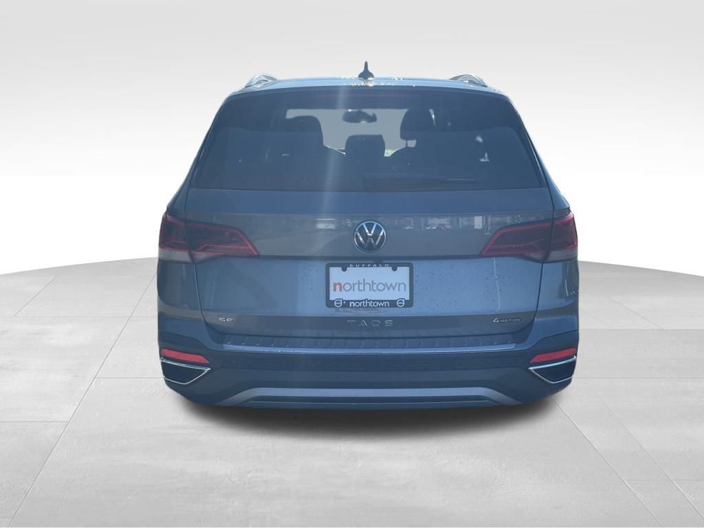 Used 2024 Volkswagen Taos SE image 5