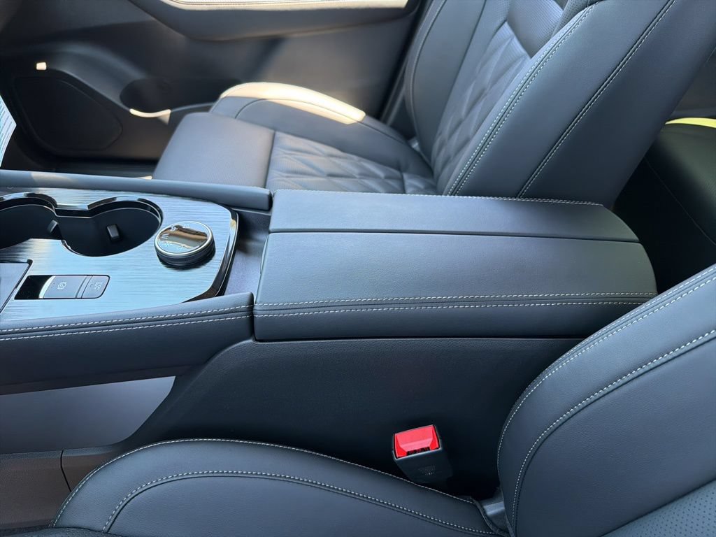 New 2026 Nissan Rogue Platinum AWD/4WD image 11