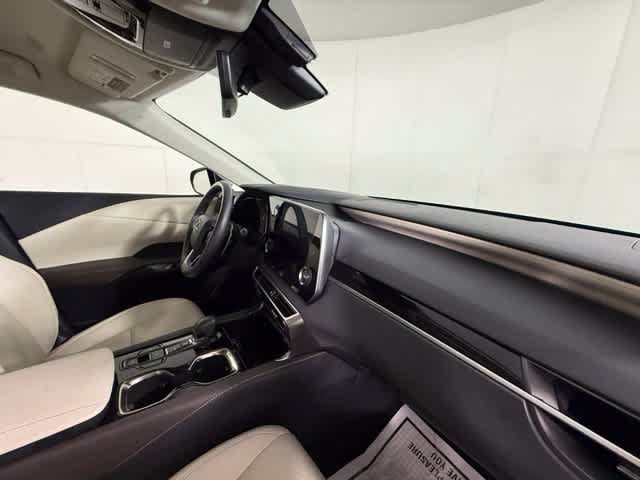 Used 2024 Lexus RX 350 FWD w/ Technology Package image 31