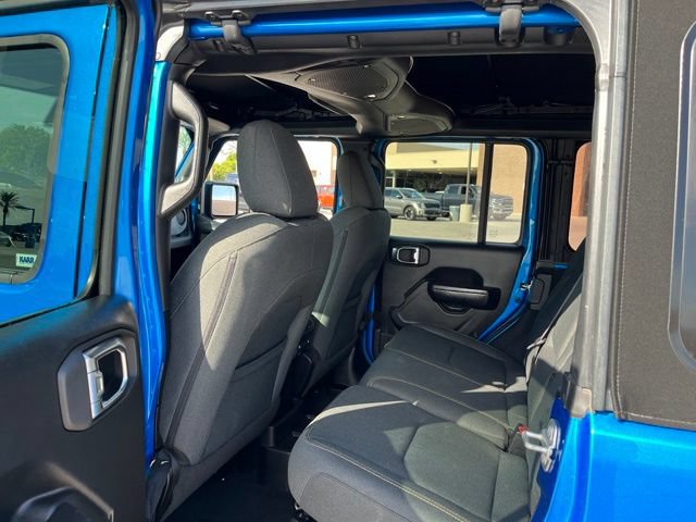 Used 2024 Jeep Wrangler Unlimited AWD/4WD image 10