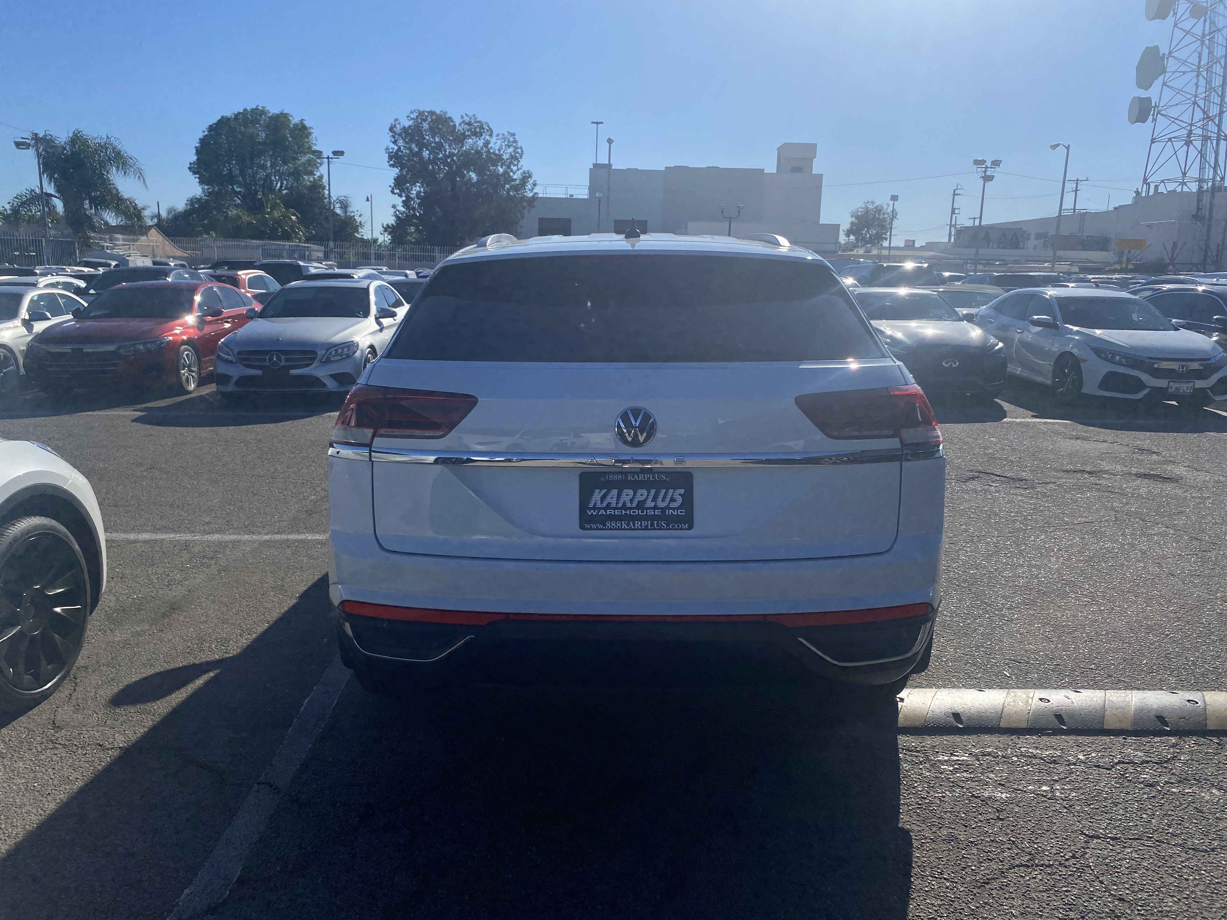 Used 2020 Volkswagen Atlas Cross Sport S image 9