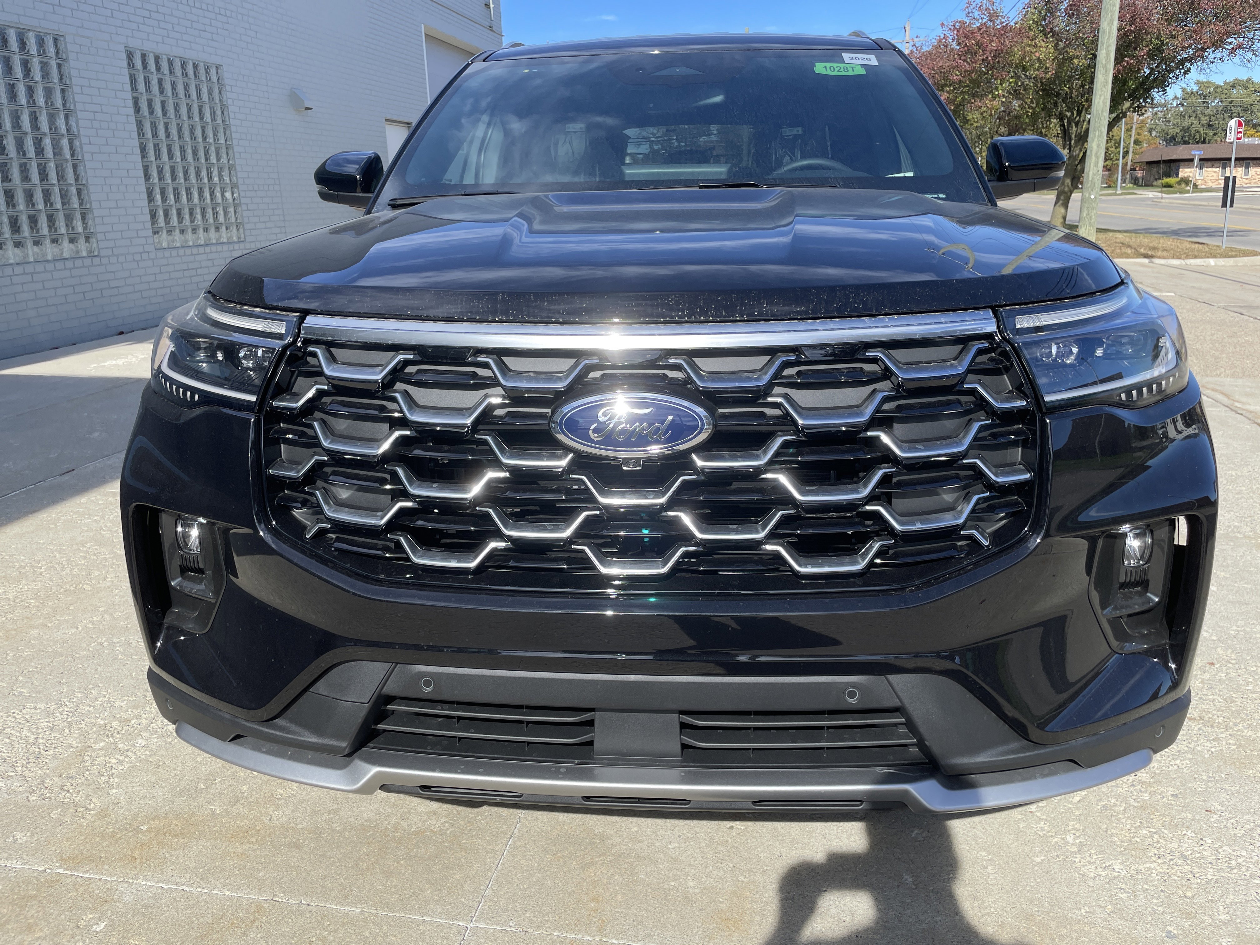 New 2026 Ford Explorer Platinum image 9