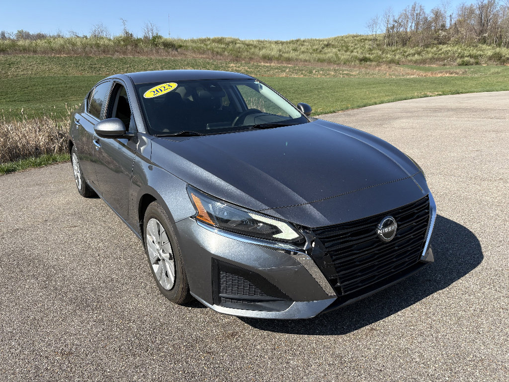 Used 2023 Nissan Altima 2.5 S FWD image 7