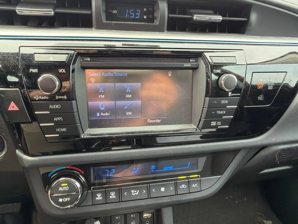 Used 2016 Toyota Corolla LE Premium FWD image 9