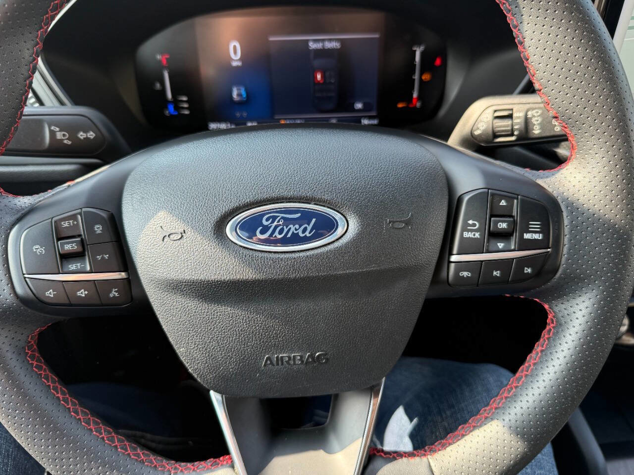 Used 2024 Ford Escape ST-Line w/ Tech Pack #1 FWD image 17