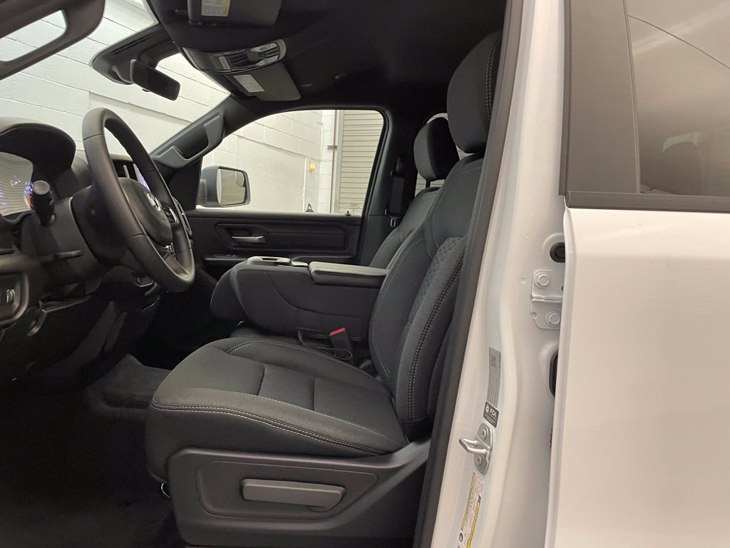 New 2026 RAM 1500 Express RWD image 17