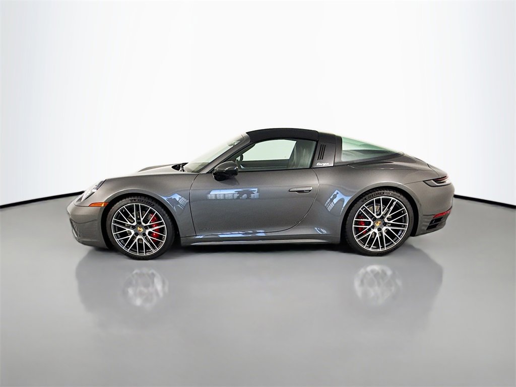 Used 2024 Porsche 911 Targa 4S image 2