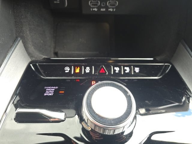 Used 2022 Jeep Wagoneer Series I AWD/4WD image 23