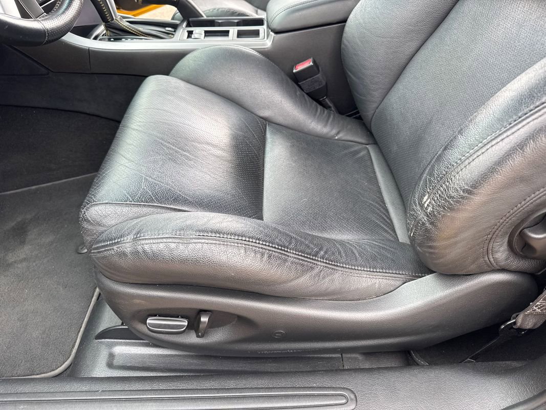 Used 2004 Pontiac GTO image 20