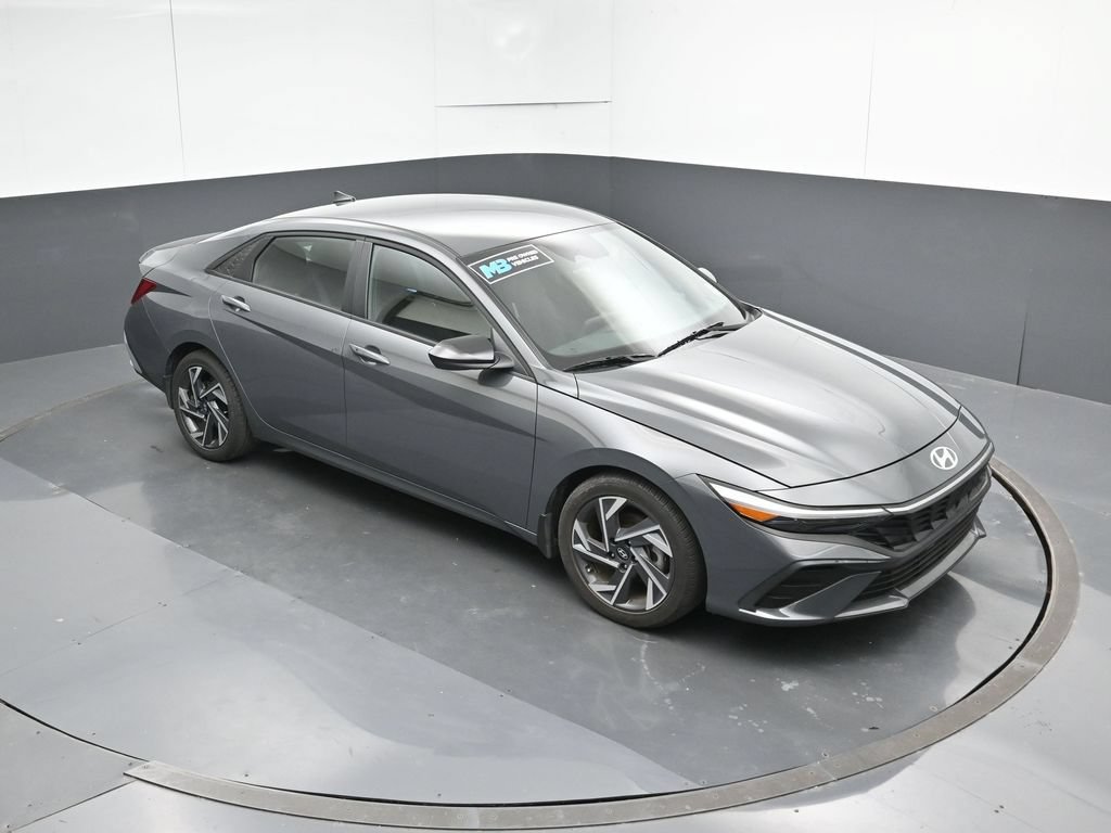 Certified 2025 Hyundai Elantra Sport FWD image 54