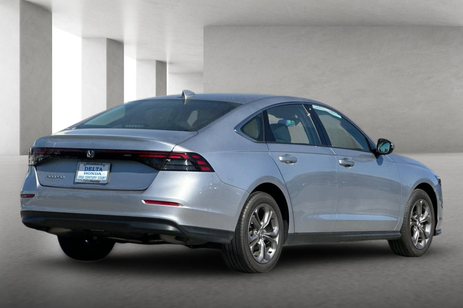 Certified 2024 Honda Accord EX image 4