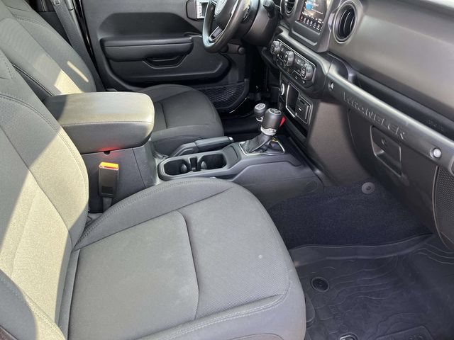 Used 2023 Jeep Wrangler Unlimited Sport AWD/4WD image 23