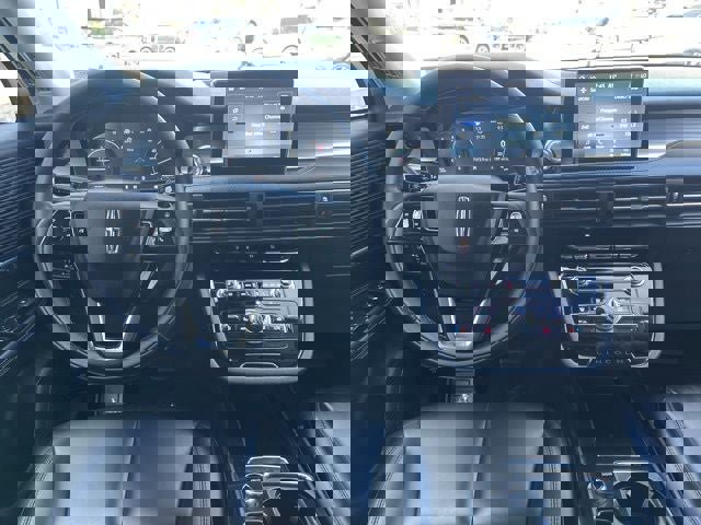 Used 2022 Lincoln Corsair FWD image 17