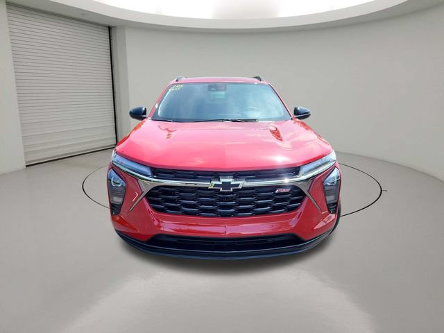 New 2026 Chevrolet Trax RS w/ Driver Confidence Package FWD image 2