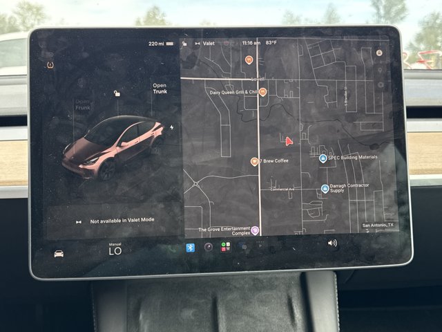 Used 2025 Tesla Model Y Long Range AWD/4WD image 4