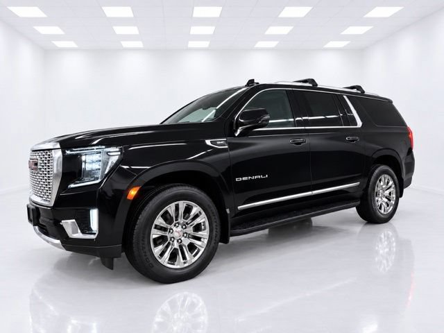 Used 2021 GMC Yukon XL Denali AWD/4WD image 4