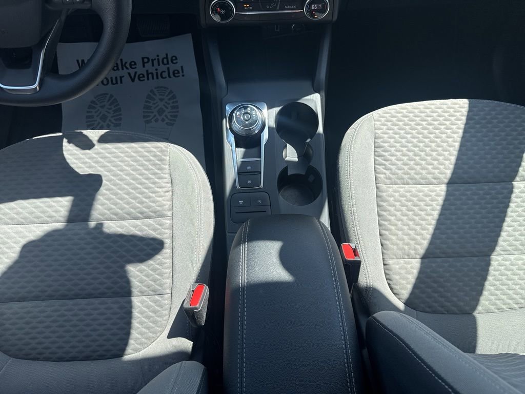 Used 2020 Ford Escape SE FWD image 30