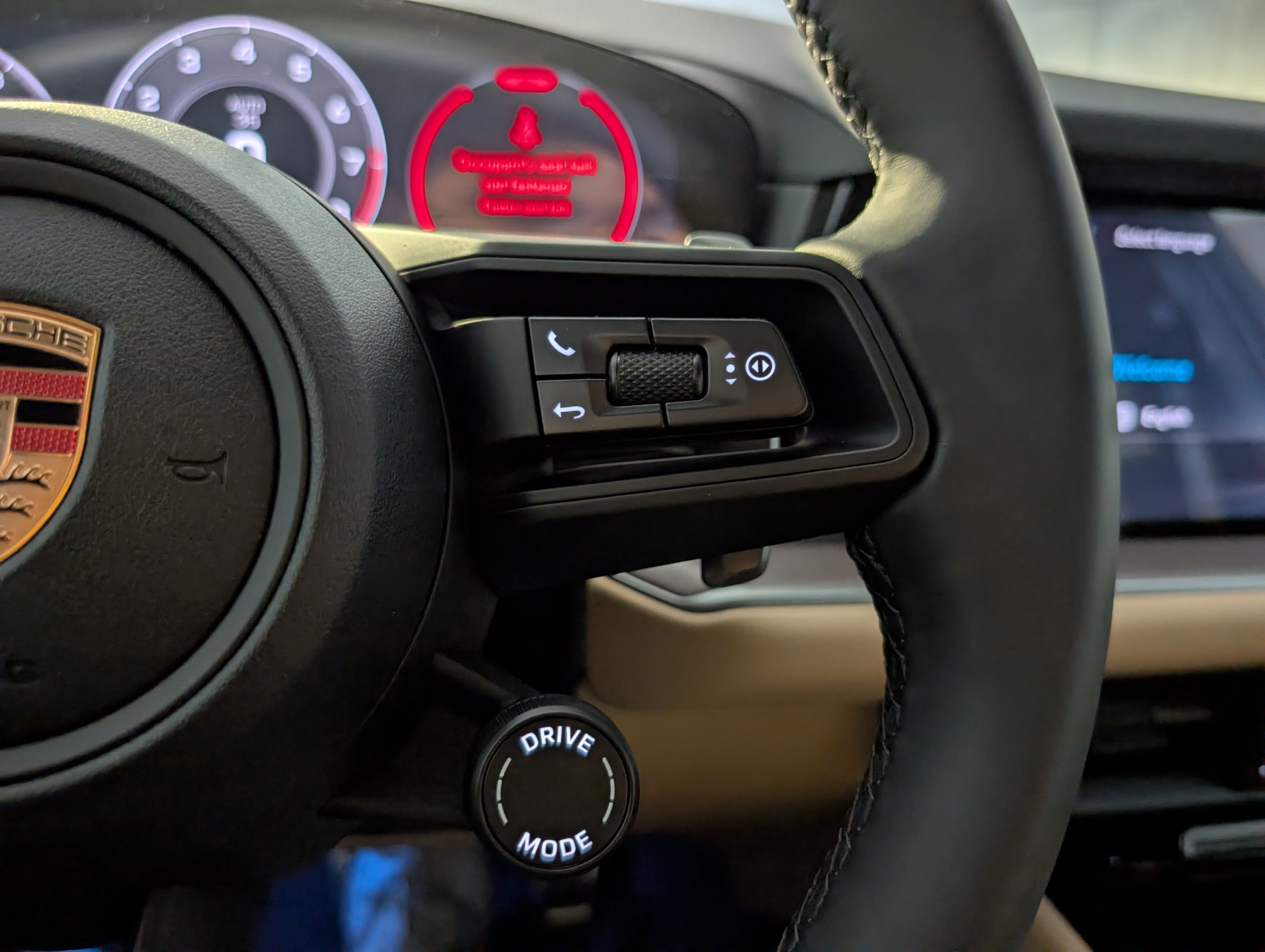 New 2026 Porsche Cayenne S image 31