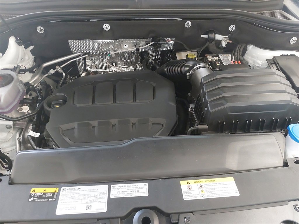New 2025 Volkswagen Atlas Peak Edition SE image 31