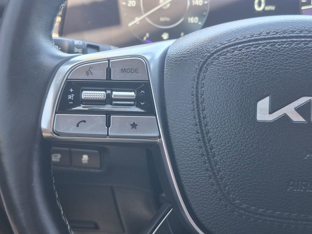 Certified 2023 Kia Telluride SX Prestige AWD/4WD image 21