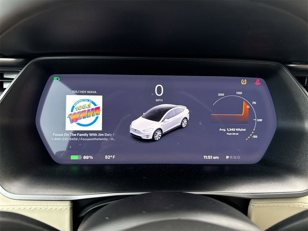 Used 2020 Tesla Model X Long Range image 10