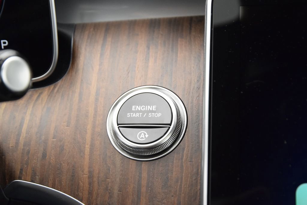 New 2026 Mercedes-Benz C 300 4MATIC Sedan image 29