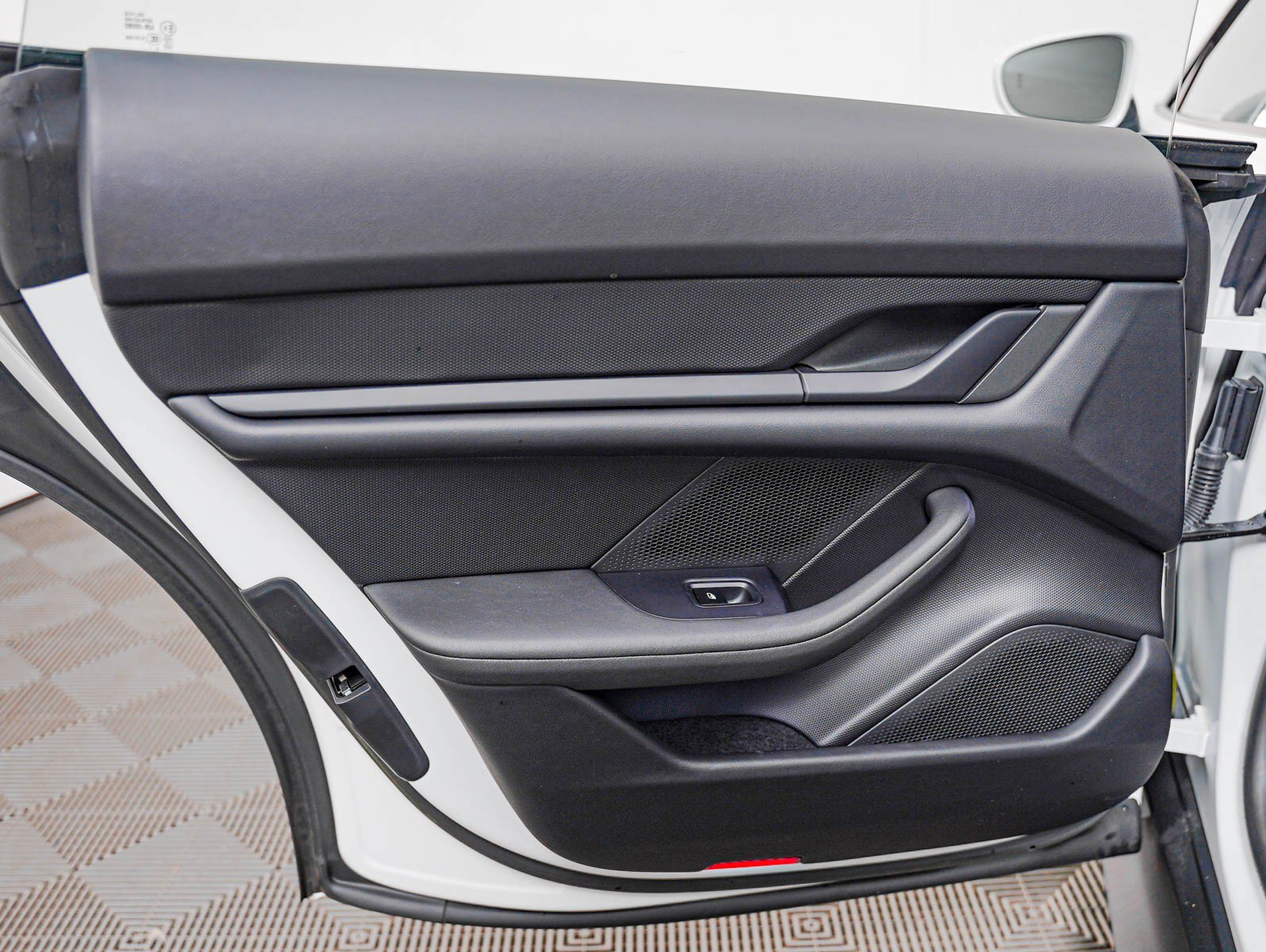 Certified 2023 Porsche Taycan RWD image 25