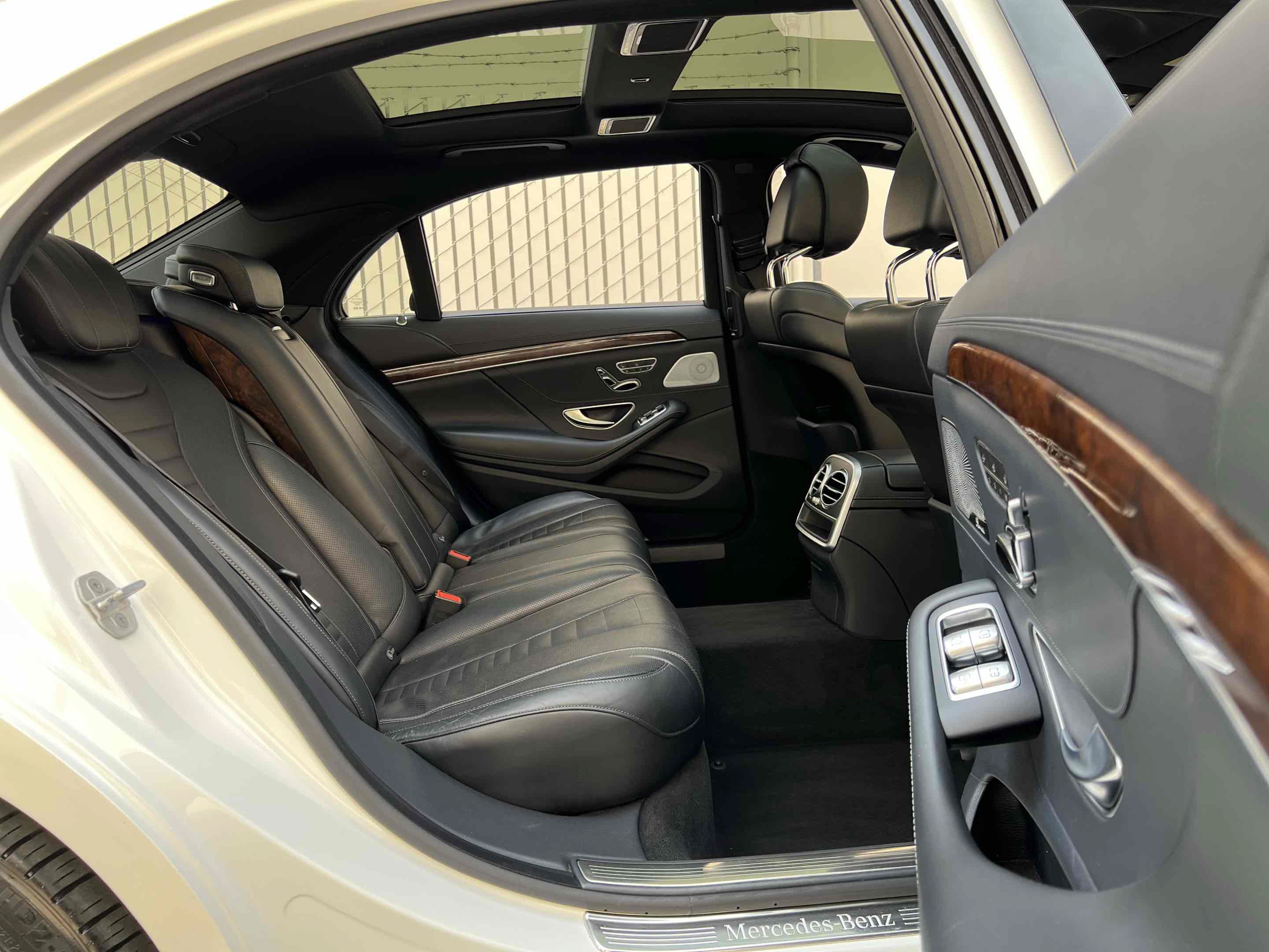Used 2015 Mercedes-Benz S 550 Sedan image 40