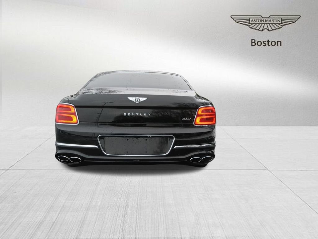 Used 2023 Bentley Flying Spur Plug-In Hybrid image 4
