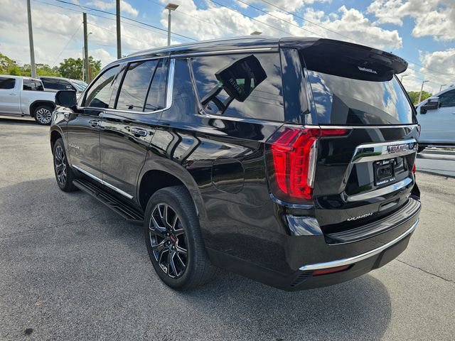 Used 2023 GMC Yukon SLT w/ SLT Premium Package AWD/4WD image 3
