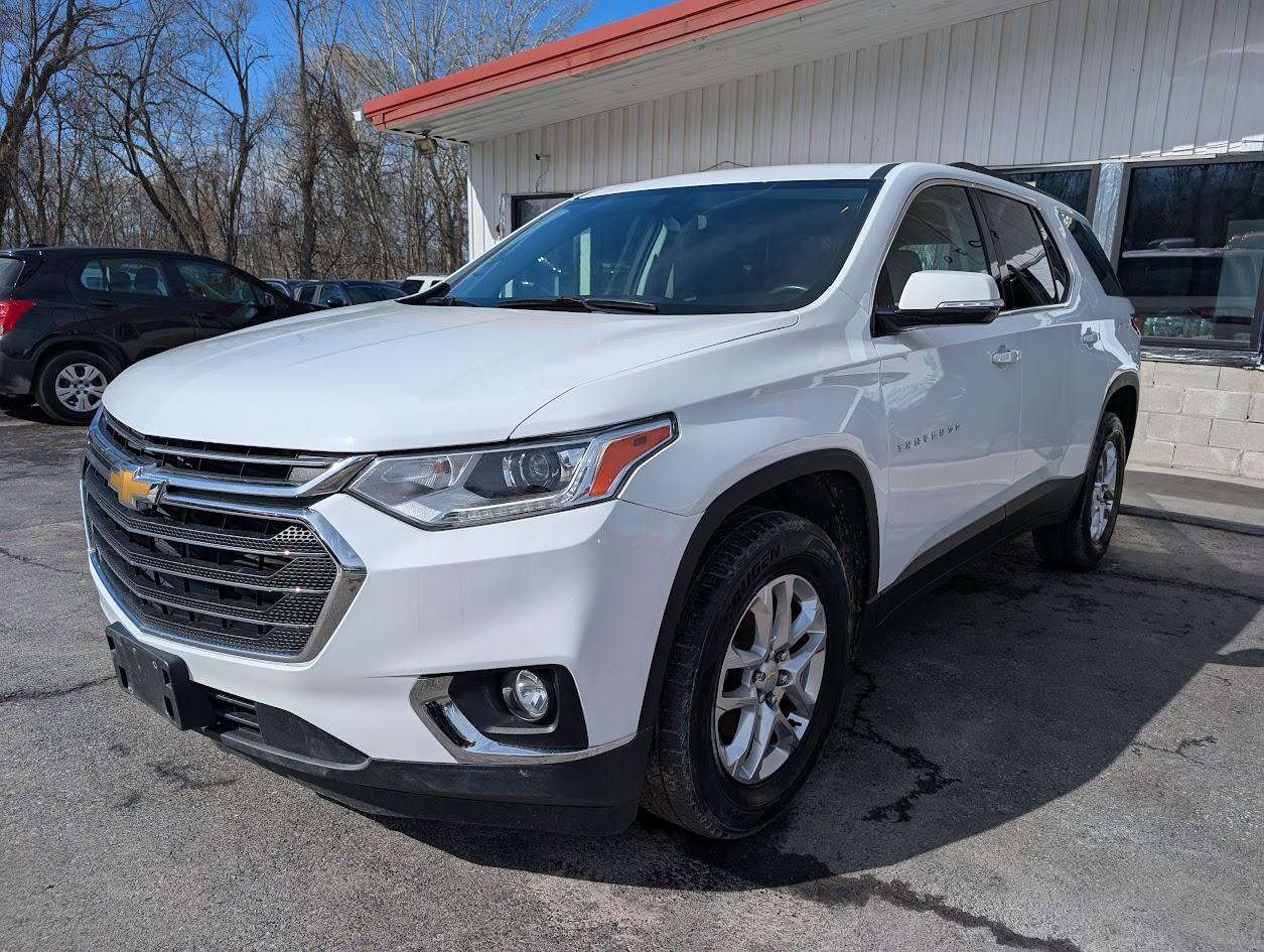 Used 2019 Chevrolet Traverse LT w/ LPO, Floor Liner Package image 3