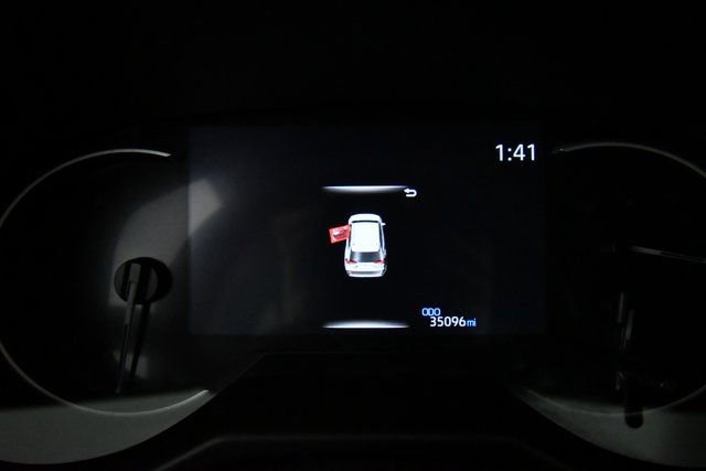 Used 2025 Toyota RAV4 XLE image 26