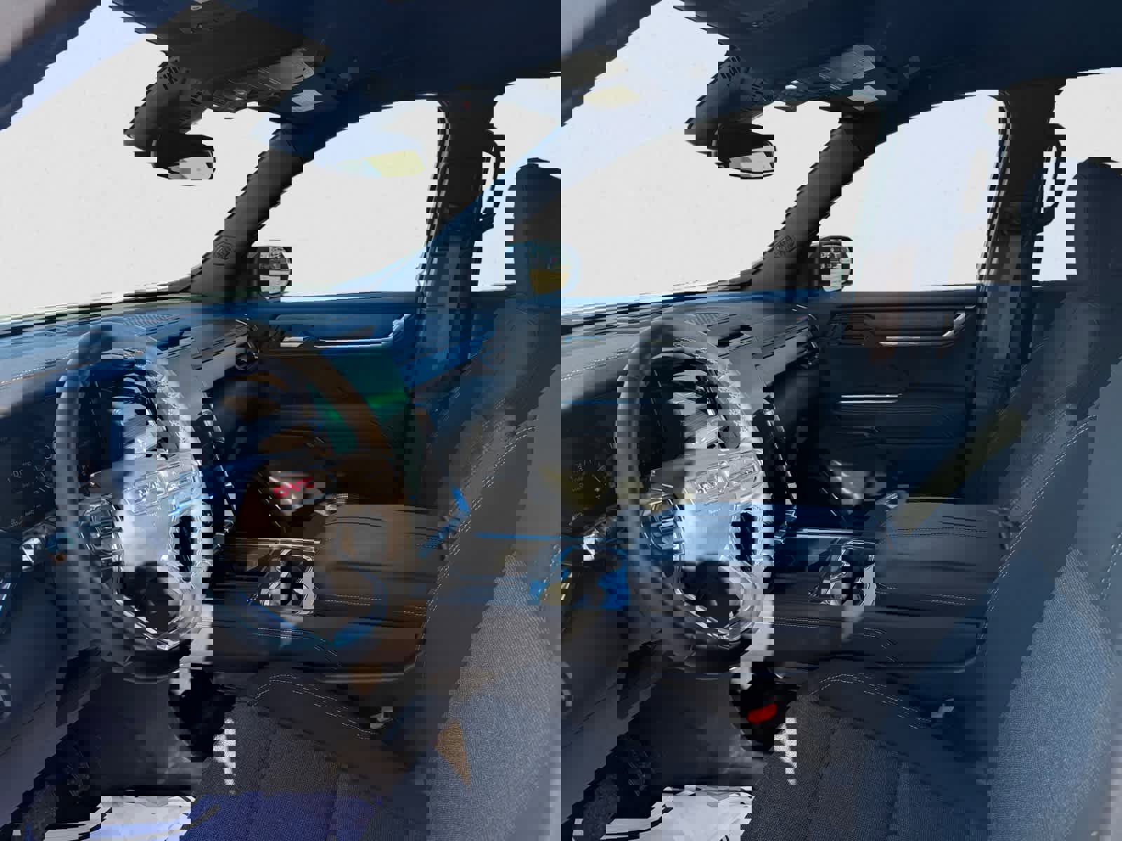 Used 2025 GMC Acadia Elevation image 10