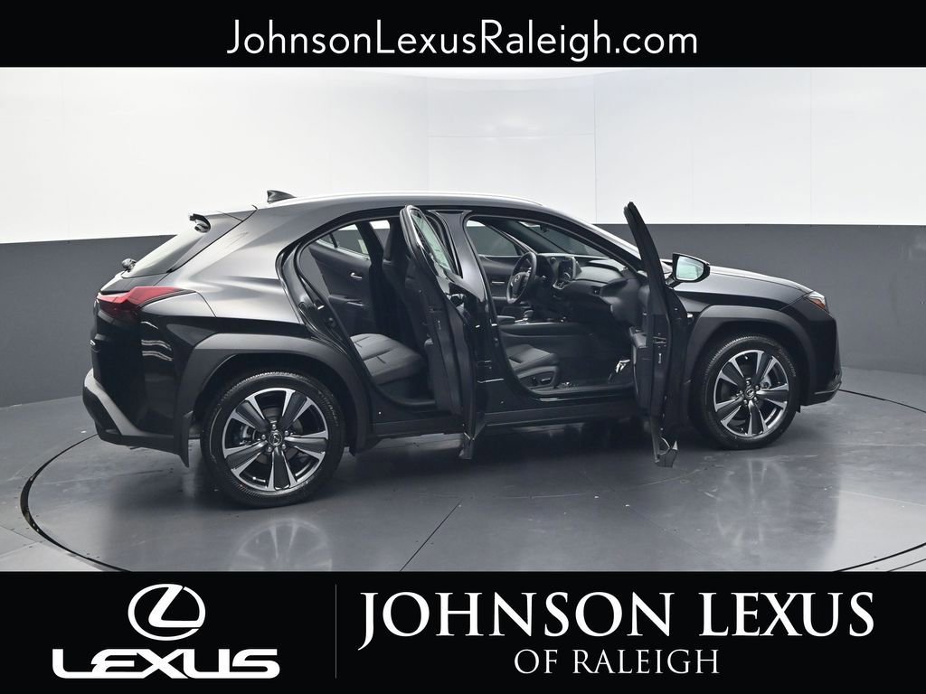 New 2026 Lexus UX 300h FWD image 31