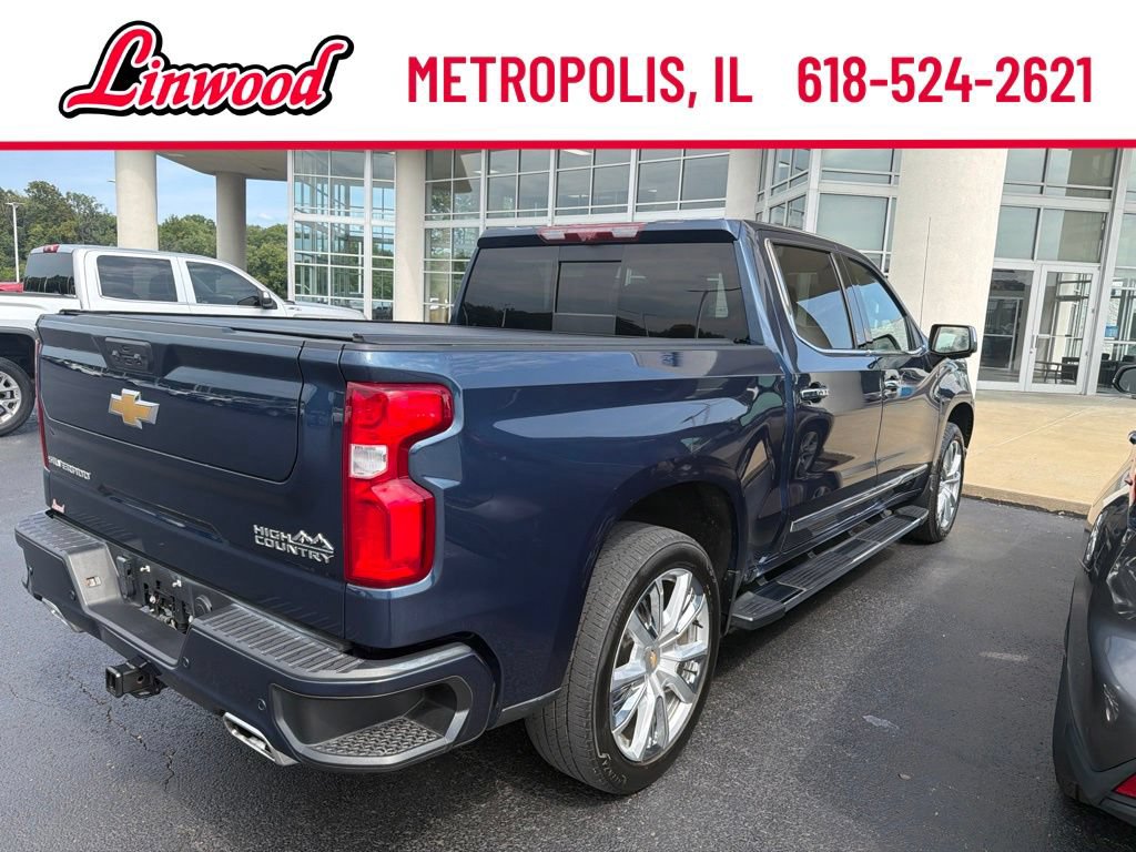 Used 2022 Chevrolet Silverado 1500 High Country w/ High Country Premium Package AWD/4WD image 11