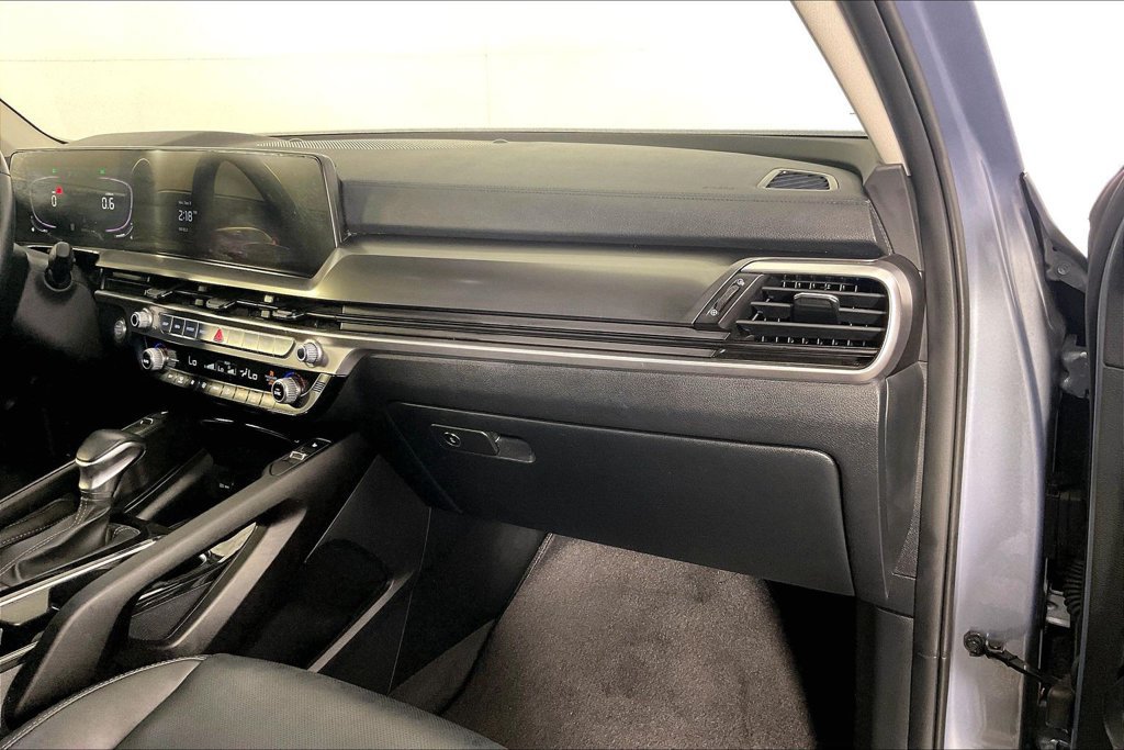 Used 2025 Kia Telluride S FWD image 18