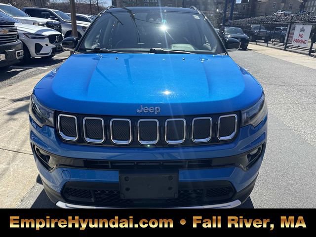 Used 2022 Jeep Compass Limited image 11
